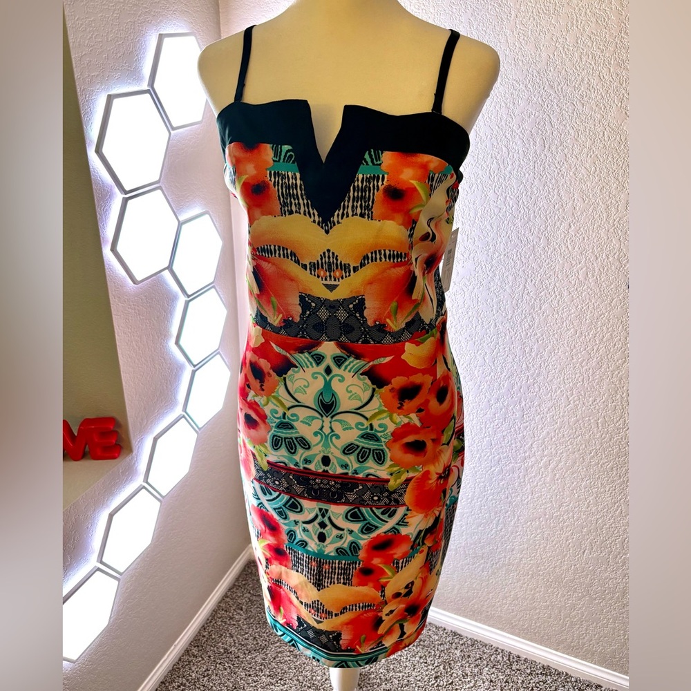 NEW Plus Size Tropical Floral BodyCon Dress